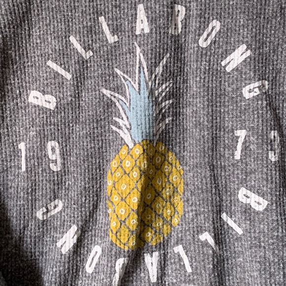 Chandail à manche longues/ long sleeve shirt - Picture 2 of 3